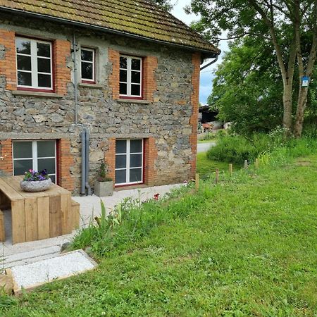 Le Montaurier Appartement Combrailles Buitenkant foto
